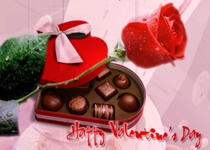 Ảnh chế hài hước ngày Valentine Dân mạng đòi dời lễ qua năm sau để tránh  dịch