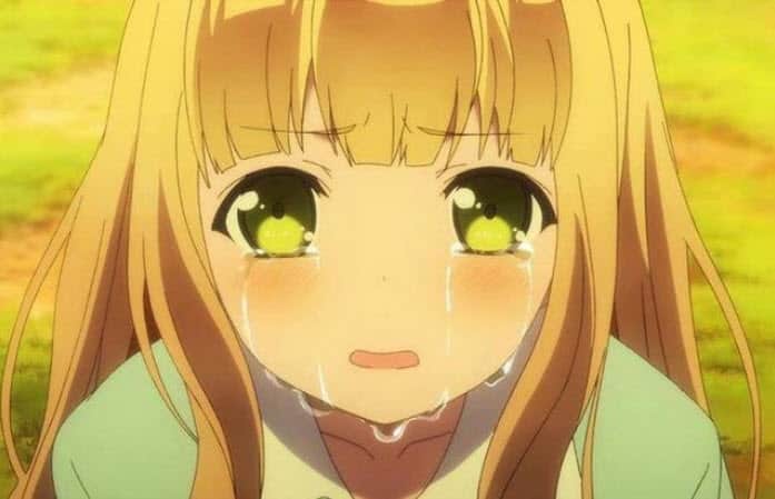 Hình cô nhỏ nhắn Anime khóc nhè