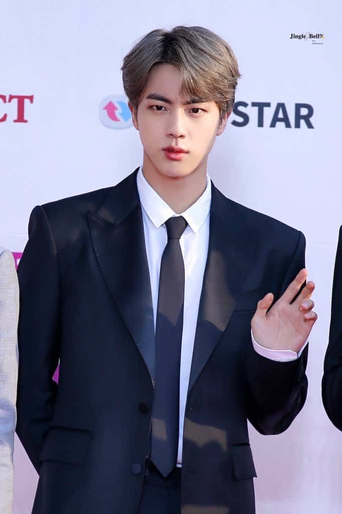 Hình Của Kim Seok Jin cool ngầu